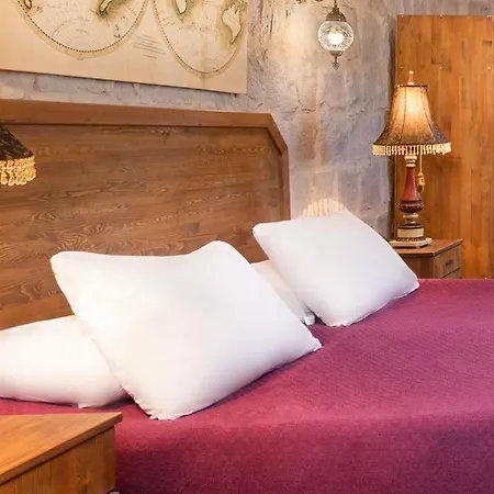 Hotel World Cave House - & Swimming Pool