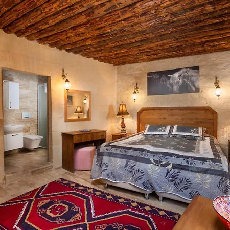 World Cave House - & Swimming Pool Hotel *