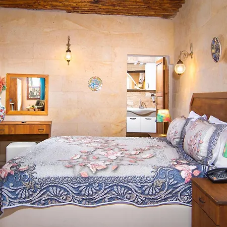 World Cave House - & Swimming Pool Hotel *