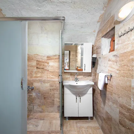 World Cave House - & Swimming Pool *