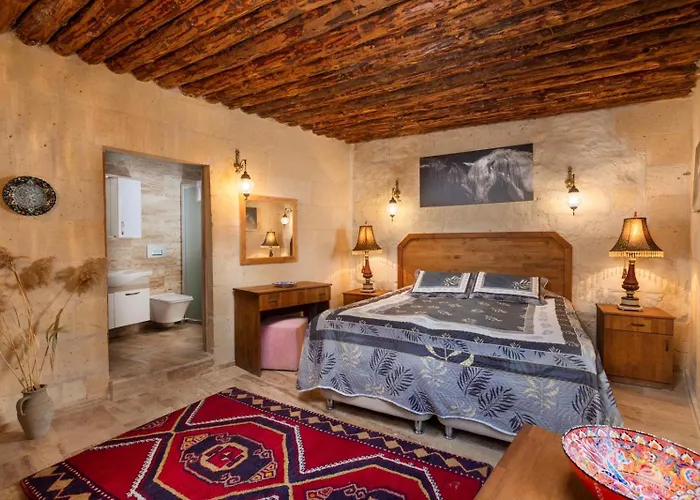 World Cave House - & Swimming Pool Hotel *