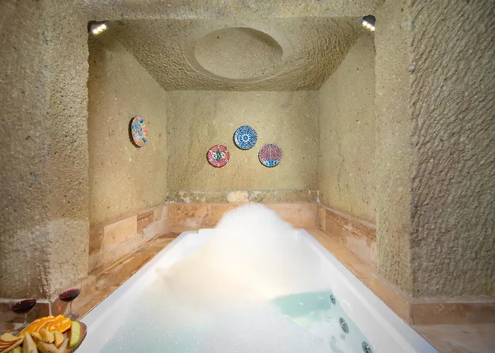 World Cave House - & Swimming Pool *