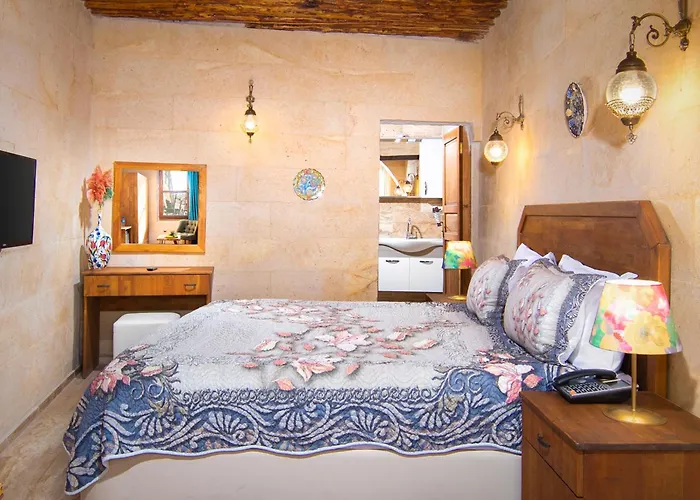 World Cave House - & Swimming Pool Hotel *