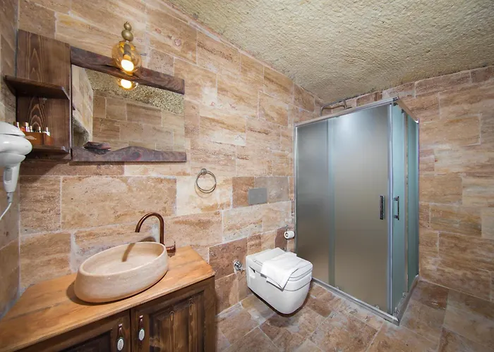 World Cave House - & Swimming Pool *