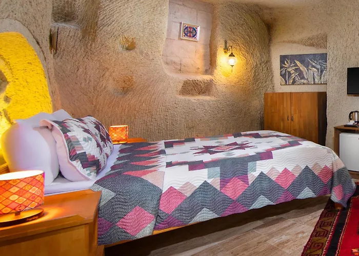 World Cave House - & Swimming Pool *