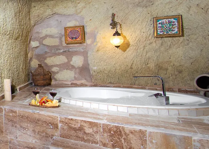 World Cave House - & Swimming Pool Hotel